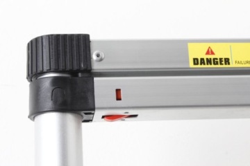 Телескопическая складная лестница для кемпера Laddy AIR Brunner