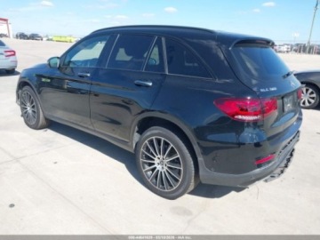Mercedes GLC C254/X254 2022 Mercedes-Benz GLC 300 2022 2.0 Benzyna 255KM, zdjęcie 2