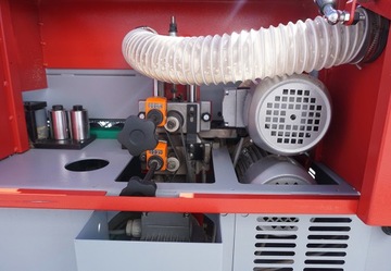 ОБЛИЦОВОЧНАЯ МАШИНА Holzmann KAM 115P. Диапазон толщины. элементы: 10-45мм + полировщик