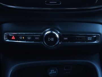 Volvo XC40 Crossover Facelifting 1.5 T2 129KM 2023 Volvo XC40 T2, Salon Polska, Serwis ASO, Automat, zdjęcie 15