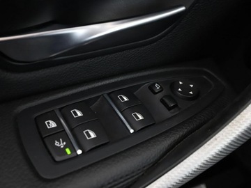 BMW Seria 3 F30-F31-F34 Limuzyna Facelifting 2.0 320d 190KM 2018 BMW 320 4x4 automat full LED skóra virtual cocpit, zdjęcie 38