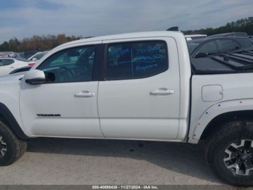 Toyota Tacoma II 2023 Toyota Tacoma 2023r., TRD OFF ROAD, od ubezpieczalni 3.5 Benzyna 278KM, zdjęcie 3