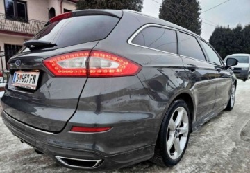 Ford Mondeo V Kombi 2.0 TDCi Bi-Turbo 210KM 2016 Ford Mondeo SW Ford Mondeo SW 2.0 TDCi Bi-Turbo PowerShift-Aut ST-Line 2.0, zdjęcie 10