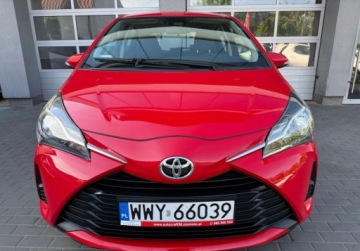Toyota Yaris III Hatchback 5d Facelifting 2017 1.5 Dual VVT-iE 111KM 2019 Toyota Yaris salon Polska, serwis ASO, Gwarancja 1.5 Benzyna 111KM, zdjęcie 15