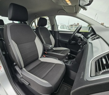 Skoda Rapid II Liftback Facelifting 1.0 TSI 110KM 2018 Škoda RAPID Skoda RAPID 1.0 TSI 110KM Ambition, zdjęcie 9