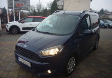 Ford Tourneo Courier I Mikrovan 1.5 TDCi 75KM 2017 Ford Tourneo Courier Ford Tourneo Courier Salon PL - serwis 1.5 Diesel 75KM, zdjęcie 2