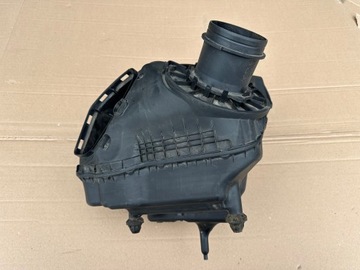 AUDI A6 C7 A7 POUZDRO FILTRU VZDUCHU 3,0TDI 4G0133838F