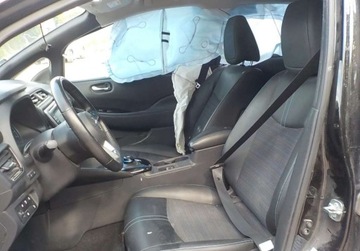 Nissan Leaf II Hatchback Elektryczny 40kWh 150KM 2020 Nissan Leaf Okazja Elektryczny 150KM, zdjęcie 23