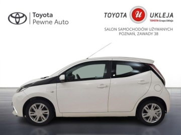 Toyota Aygo II Hatchback 5d 1.0 VVT-i 69KM 2014 Toyota Aygo 1.0 VVT-i X-play II (2014-) 1.0 VVT-i, zdjęcie 4