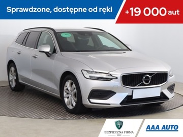 Volvo V60 II  2022 Volvo V60 B3, Salon Polska, 1. Właściciel