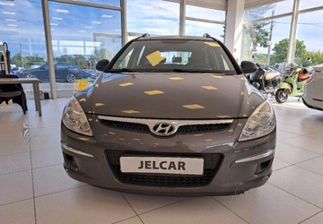 Hyundai i30 I CW 1.6 CRDi 90KM 2008 Hyundai i30 1,6 CRDi CW Kombi 1.6 Diesel 90KM, zdjęcie 2