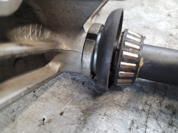 PÓŁKI PÓŁKA GÓRNA DOLNA SZTYCA SUZUKI GSX 600 F 89r.