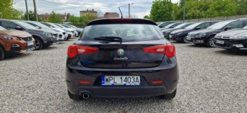 Alfa Romeo Giulietta Nuova II Hatchback 5d 1.6 JTD 16v 105KM 2013 Alfa Romeo Giulietta 1.6 JTDM 16V, zdjęcie 6