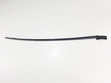 Opel Signum 07r FL listwa szyby prawy przod
