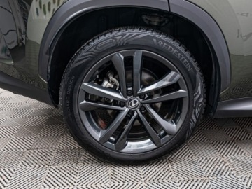 Lexus NX II SUV Facelifting 2.5 350h 243KM 2024 LEXUS NX 350h Prestige AWD Suv 2.5 (243KM) 2024, zdjęcie 32