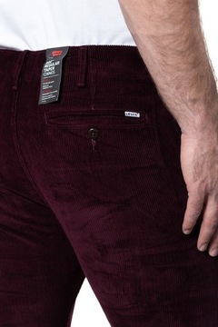 Męskie spodnie materiałowe Levi's 502 REGULAR TAPER W32 L32