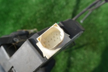 ЗАМОК ДВЕРИ ЛЕВЫЙ ПЕРЕДНИЙ NISSAN NAVARA D40 EU