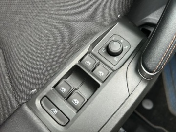 Cupra Leon II Sportstourer Facelifting 1.5 eTSI MHEV 150KM 2025 Cupra Leon Sportstourer 1.5 eTSI mHEV 150 KM DSG, zdjęcie 25