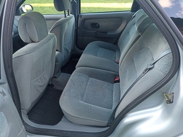 Renault Laguna I Hatchback 2.0 113KM 1998 RENAULT LAGUNA I (B56_, 556_) 2.0 114 KM, zdjęcie 8