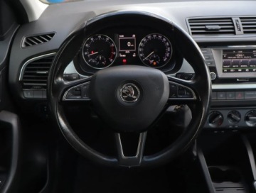 Skoda Fabia III Hatchback 1.2 TSI 90KM 2016 Skoda Fabia 1.2 TSI, Salon Polska, Serwis ASO, zdjęcie 16