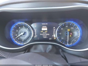 Chrysler Pacifica II 2021 Chrysler Pacifica Touring L, 2021r., 3.6L 3.6 Benzyna 287KM, zdjęcie 10