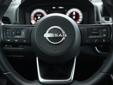 Nissan Qashqai III Crossover 1.3 DIG-T MHEV 158KM 2023 Nissan Qashqai 1.3 DIG-T MHEV, Salon Polska, zdjęcie 18