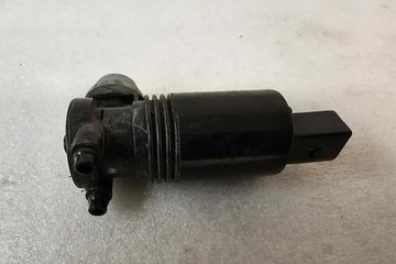 MOTOREK NÁDOBKY OSTŘIKOVAČŮ VOLVO XC90 I 1037554001 2.0L GASOLINE