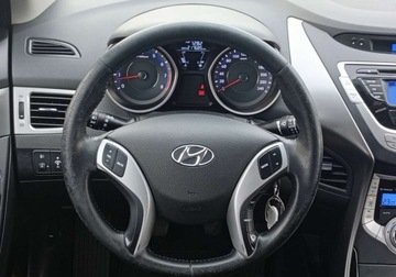 Hyundai Elantra V Sedan 1.6 D-CVVT MPI 132KM 2012 Hyundai Elantra Kupiony w Polsce - benzyna - 1,6 - 132 KM 1.6 Benzyna 132KM, zdjęcie 23