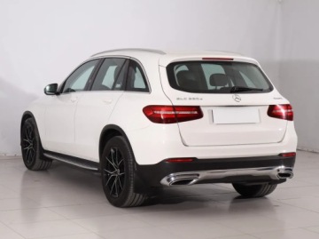 Mercedes GLC C253 SUV 2.1 220 d 170KM 2019 Mercedes GLC GLC 220 d 4MATIC, Salon Polska, zdjęcie 3