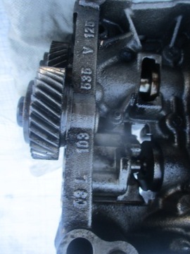 AUDI VW SKODA POMPA OLEJU WAŁKI BALANSOWE 2.0TDI