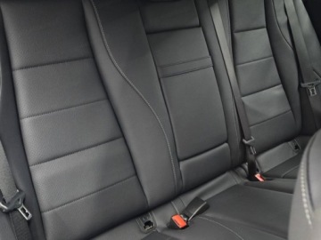 Mercedes GLE V167 SUV Facelifting 2.0 300d 269KM 2025 MERCEDES-BENZ GLE 300 d 4-Matic AMG Line 2.0 (269KM) 2025, zdjęcie 13