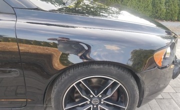 BLATNÍK PRAVÝ VOLVO C70 II BARVA 452-16 ZÁRUKA