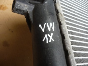 CHLADIČ VODY 1.4 MPI 1.6 FSI 2.0 1K0121251E MANUÁLNÍ SPRÁVNÁ