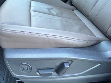 Audi Q5 II SUV Facelifting 2.0 40 TDI 204KM 2025 AUDI Q5 TDI quattro S line Suv 2.0 (204KM) 2025, zdjęcie 11