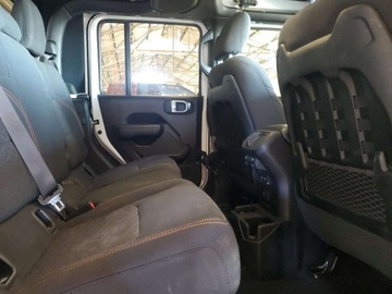 Jeep Gladiator 2023 Jeep Gladiator Mojave 2023 3.6l 3.6 Benzyna 285KM, zdjęcie 10