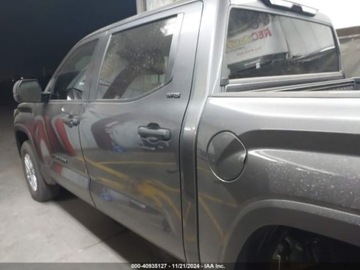 Toyota Tundra II 2024 Toyota Tundra 2024r., SR5, od ubezpieczalni 3.4 Benzyna 389KM, zdjęcie 3
