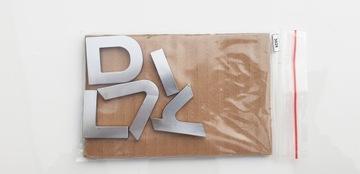 IVECO DAILY ZNAK ZADNÍ PŘÍVĚS KRYT OK. 3,5CM X 18,5CM