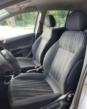 Volkswagen Polo V Hatchback 5d 1.2 70KM 2010 Volkswagen Polo VW POLO kLIMATRONIK 1.2 Benzyna 70KM, zdjęcie 7