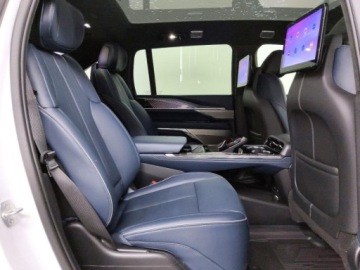 Cadillac Escalade III 2025 Cadillac Escalade IQ Sport-2 2025 Elektryczny 680KM, zdjęcie 10