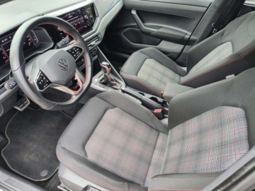 Volkswagen Polo VI GTI Facelifting 2.0 TSI 207KM 2023 Volkswagen Polo GTI serwis ASO 2.0TSI 206KM bezwyp. pakiety MatrixLED Virt, zdjęcie 12