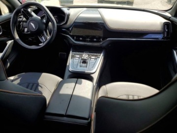 Aston Martin DBX 2025 Aston Martin DBX 707 2025 4.0 Benzyna 697KM, zdjęcie 8