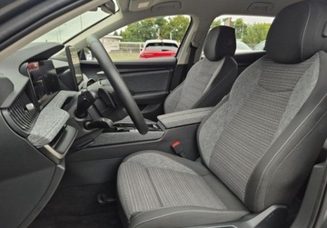 Skoda Superb III Kombi Facelifting 1.5 TSI 150KM 2024 Skoda Superb 1.5eTSI 150KM SelectionPakiety MatrixLED ACC 4Podgrzew.Fot. A, zdjęcie 10