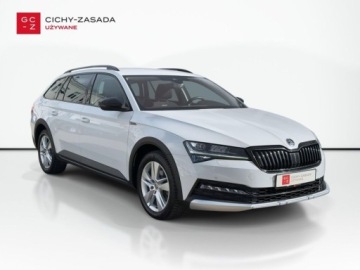 Skoda Superb III Scout 2.0 TDI SCR 200KM 2022 Skoda Superb 2.0 TDI 200KM DSG SCOUT 4X4 FV23 HAK Matrix 2.0 Diesel, zdjęcie 2
