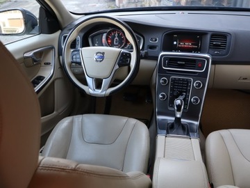 Volvo S60 II Sedan Facelifting 2.0 T5 DRIVE-E 245KM 2015 Volvo S60 T5, Automat, Skóra, Klima, Klimatronic, zdjęcie 6