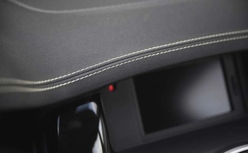 Renault Laguna III Hatchback Phase II 2.0 dCi 150KM 2012 Renault Laguna Renault Laguna 2.0 dCi Initiale 2.0 Diesel 150KM, zdjęcie 24