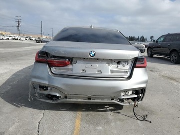 BMW Seria 7 G70 2022 BMW Seria 7 740i 2022 3.0l 3.0 Benzyna 335KM, zdjęcie 2