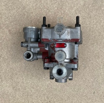 ZAWÓR STERUJĄCY PRZYCZEPY WABCO 9730025307