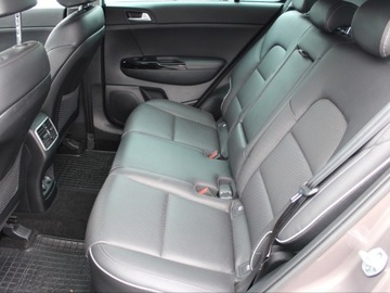 Kia Sportage IV SUV Facelifting 1.6 T-GDI 177KM 2019 Kia Sportage Kamera Nawigacja Fotele elektrycznie, zdjęcie 11