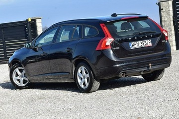 Volvo V60 I Kombi Facelifting 2.0 D3 DRIVE-E 150KM 2016 Volvo V60 2,0D3 150KM Navi Alu Led Podg. Fotele, zdjęcie 23