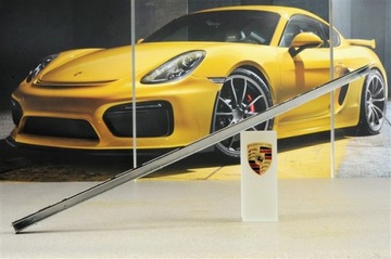 PORSCHE 911 964 LIŠTA POSILOVACÍ /ZDERZAK ZADNÍ